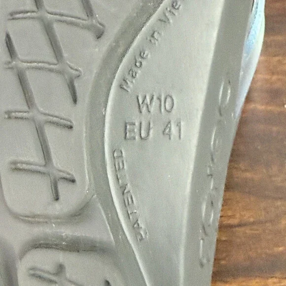 Oofos Sandals Womens 10 Black Blue Thong Flip Flop Beach Walking Recovery - Picture 7 of 7